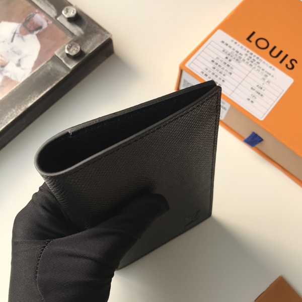 LVコピーウォレット側面デザイン